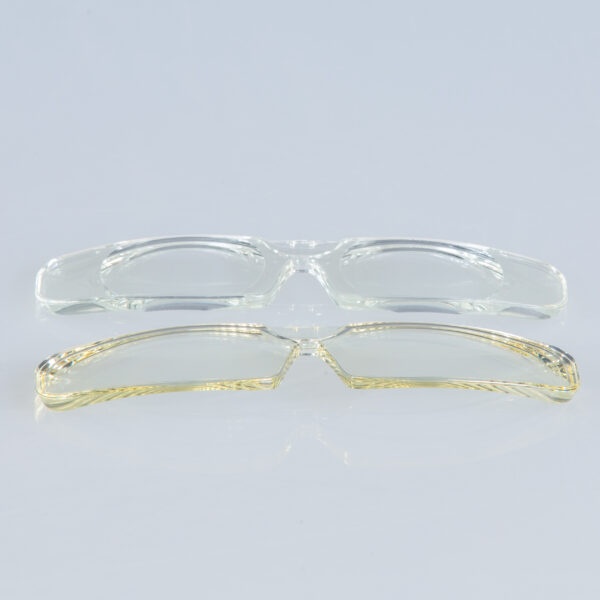 Myopic lens