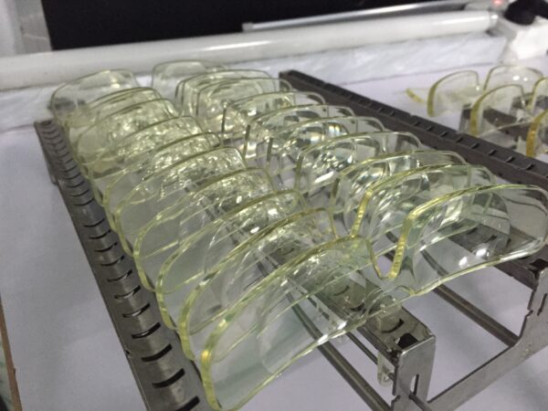 Myopic lens - Image 4